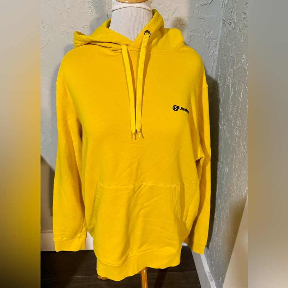 Excellent condition, Burberry men’s/unisex hooded sweatshirt, size XL